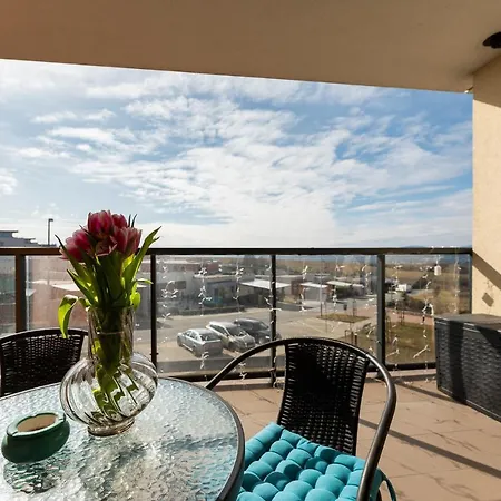 New Spacious With View *