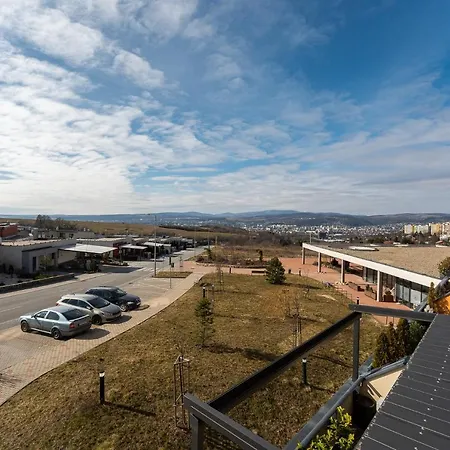 New Spacious With View Appartement