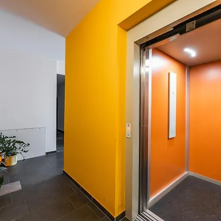 شقة New Spacious With View *