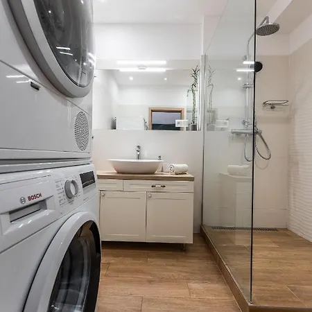 New Spacious With View Apartment *