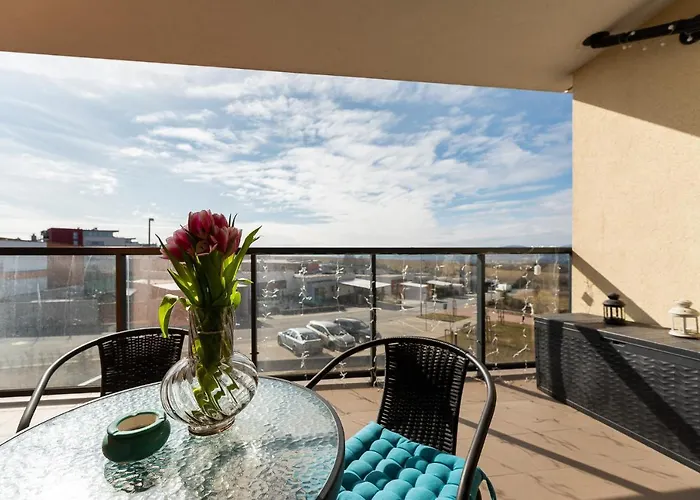 New Spacious With View *