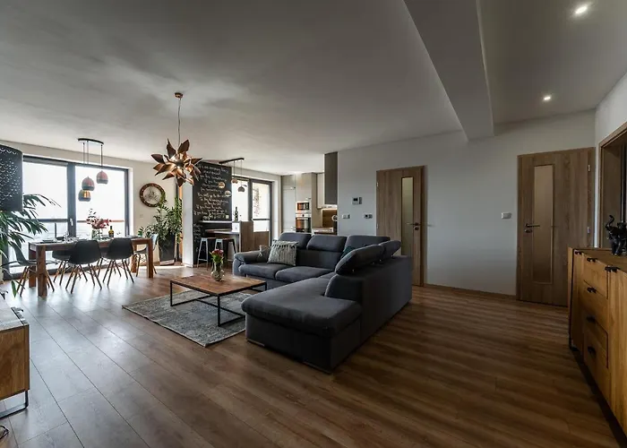 New Spacious With View * קושיצה