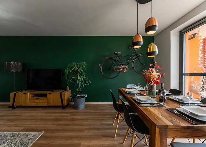 New Spacious With View *