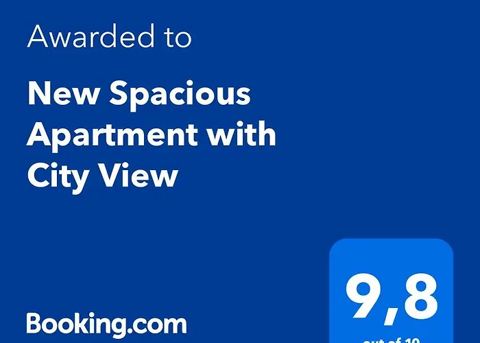 New Spacious With View דירה